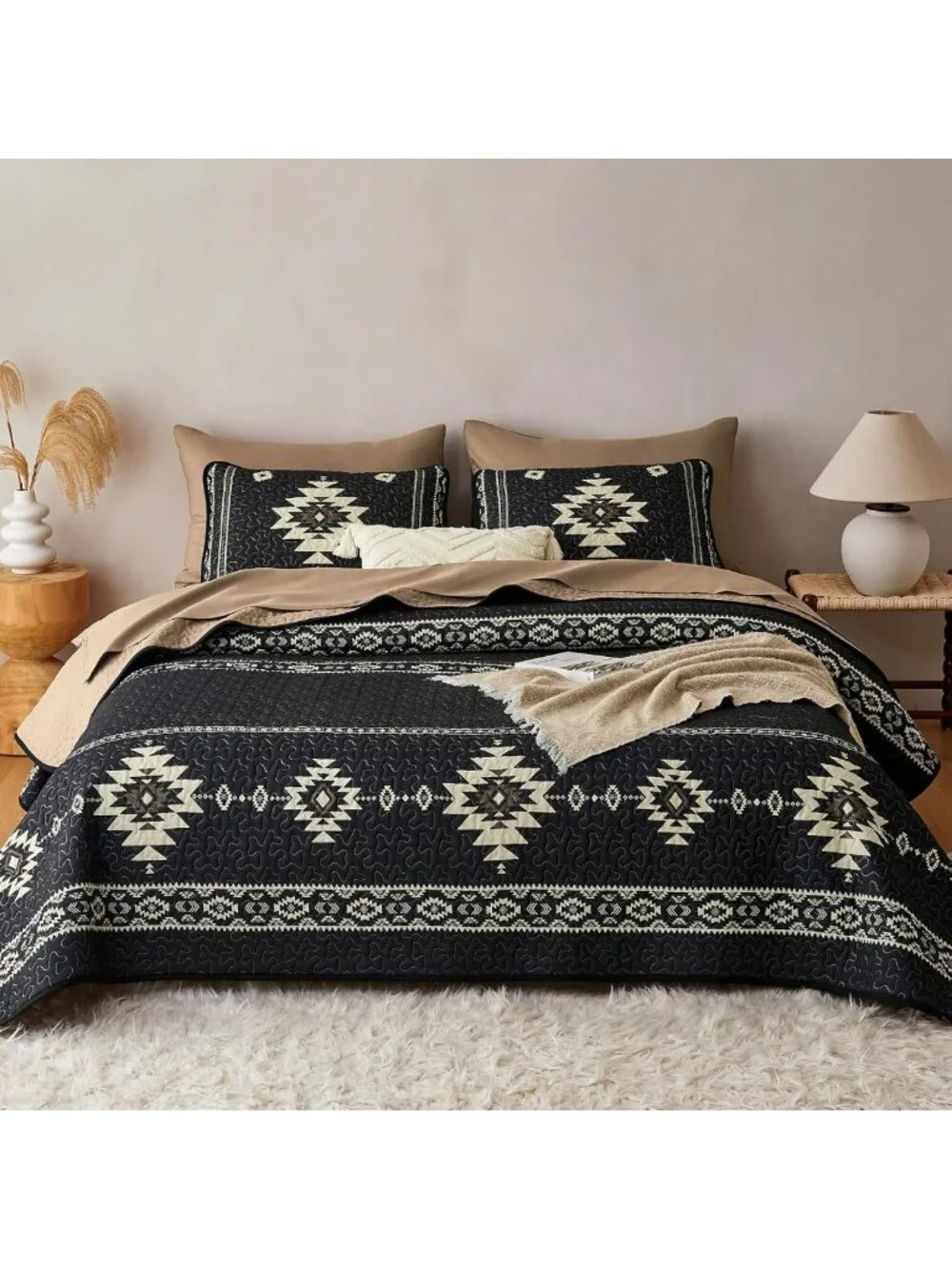 Southwestern Aztec Quilt Set - Reversible Rustic Bedspread, 3 Pieces, King Size